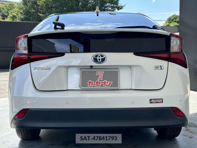 Toyota PRIUS 2020-02 342398-5