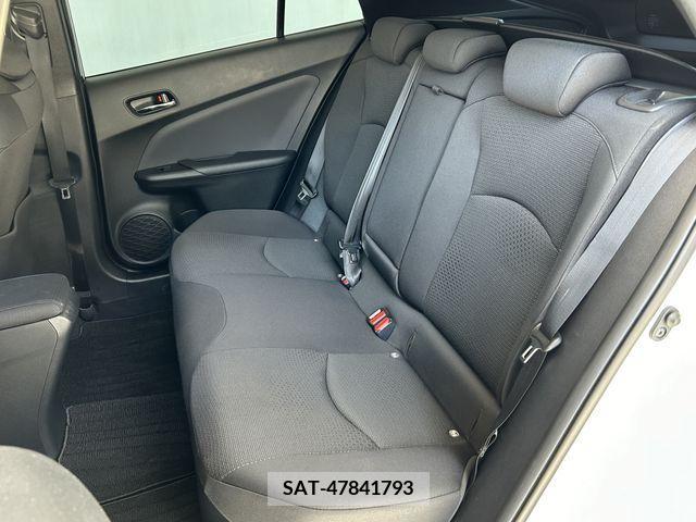 Toyota PRIUS 2020-02 342398-11