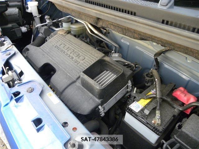 Daihatsu WAKE 2018-03 310581-22