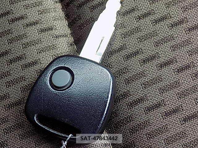 Suzuki EVERY 2017-06 384495-10