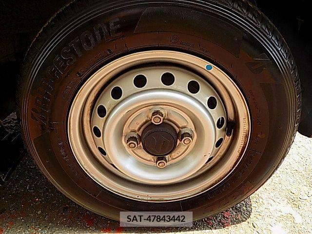 Suzuki EVERY 2017-06 384495-25