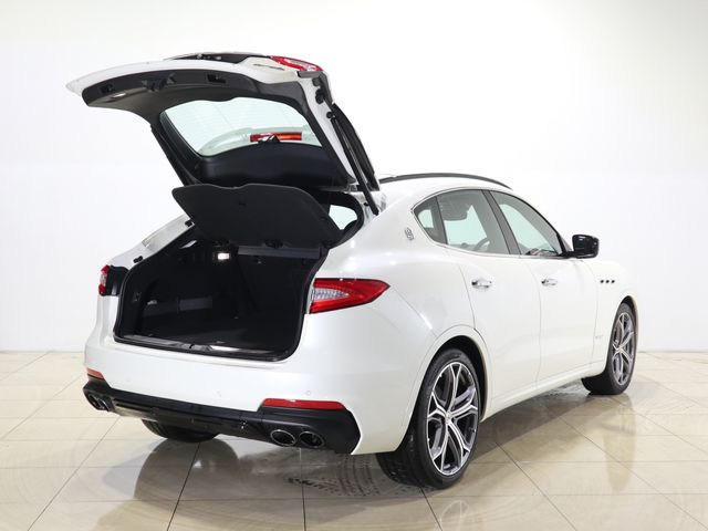 Maserati LEVANTE 2020-02 1279-8
