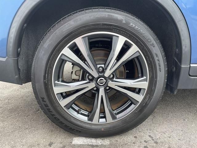 Nissan X-TRAIL 2018-10 195038-15