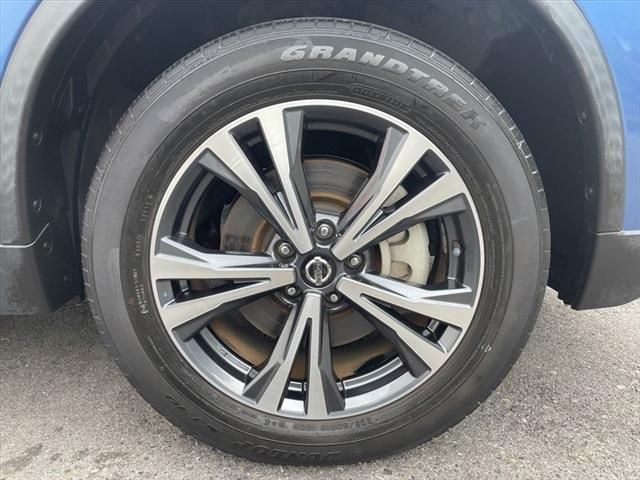 Nissan X-TRAIL 2018-10 195038-14