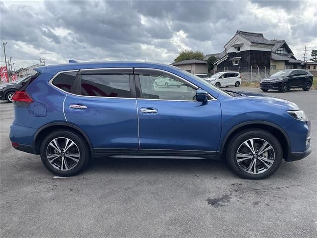 Nissan X-TRAIL 2018-10 195038-3