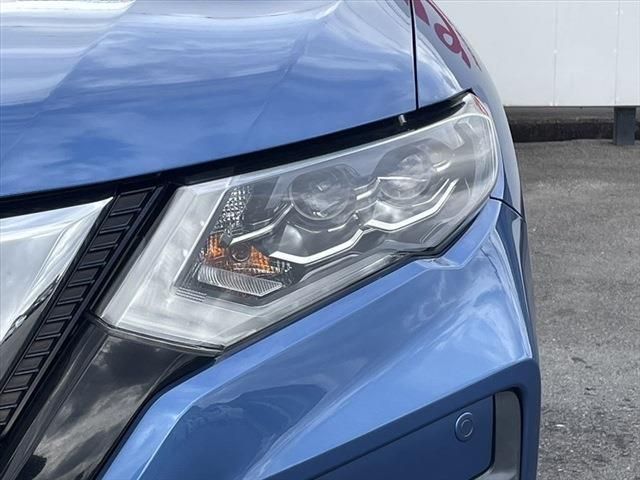 Nissan X-TRAIL 2018-10 195038-8