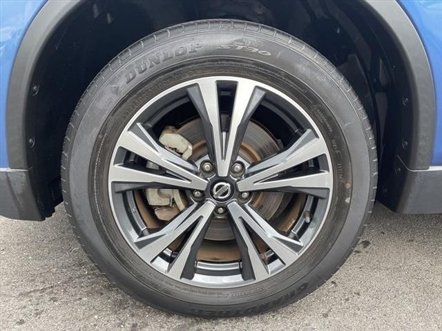 Nissan X-TRAIL 2018-10 195038-16