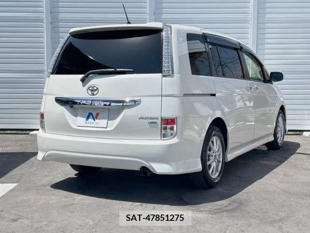 Toyota ISIS 2012-07 273453-18