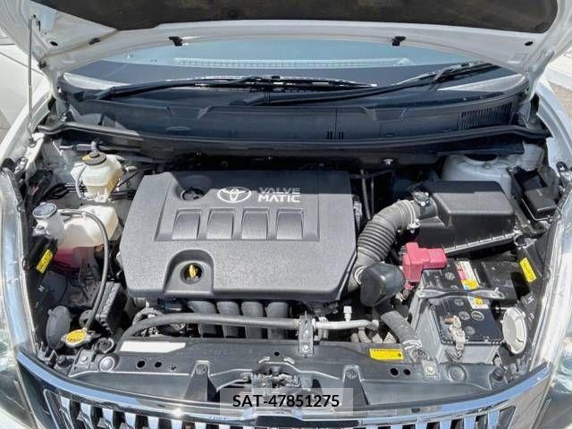 Toyota ISIS 2012-07 273453-19