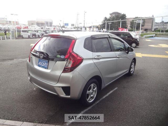 Honda FIT 2015-08 328502-1