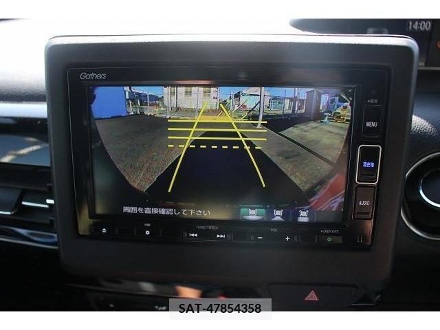 Honda N BOX 2021-09 220584-3