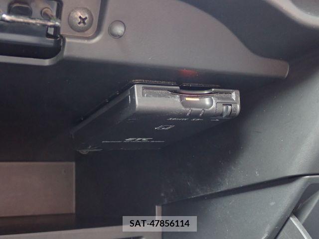 Nissan NOTE 2019-06 365310-11