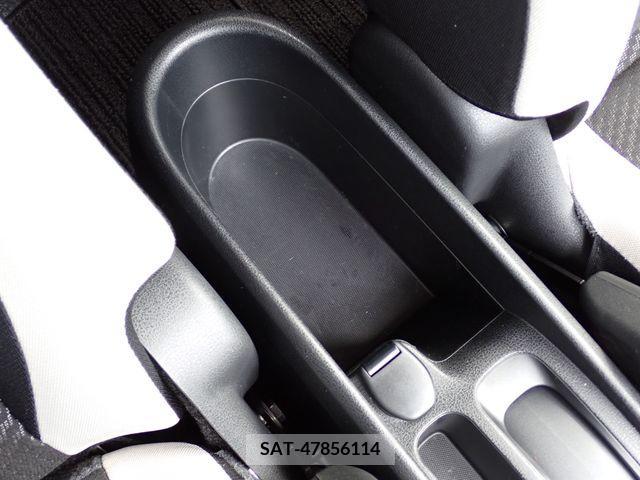 Nissan NOTE 2019-06 365310-24