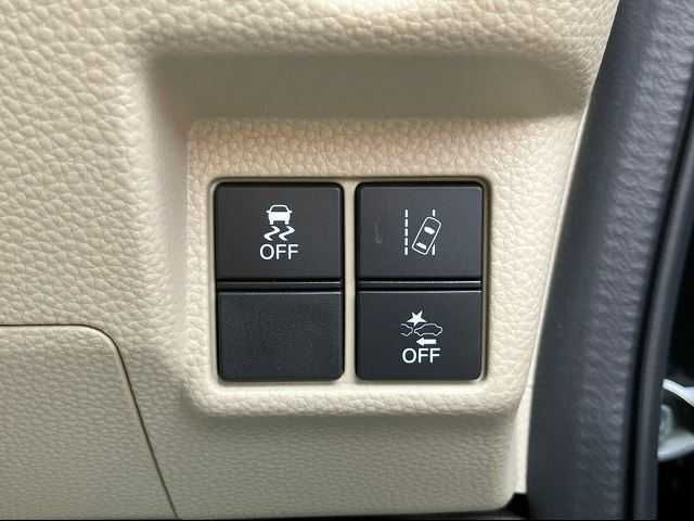Honda N BOX 2019-06 18434-6