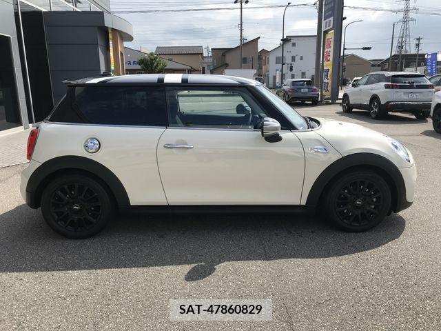 Bmw MINI 2016-06 348972-5