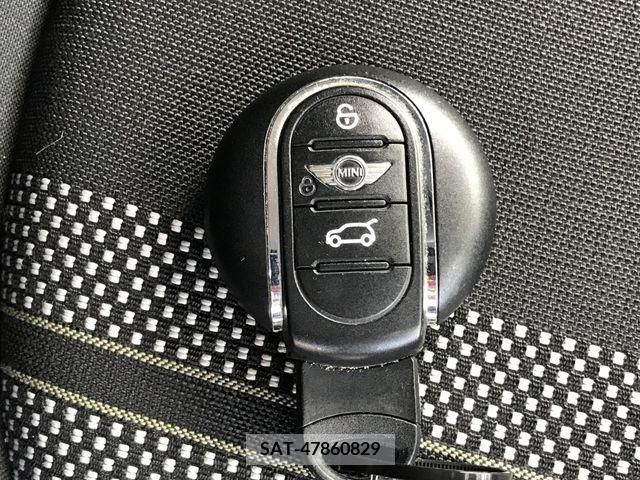 Bmw MINI 2016-06 348972-24