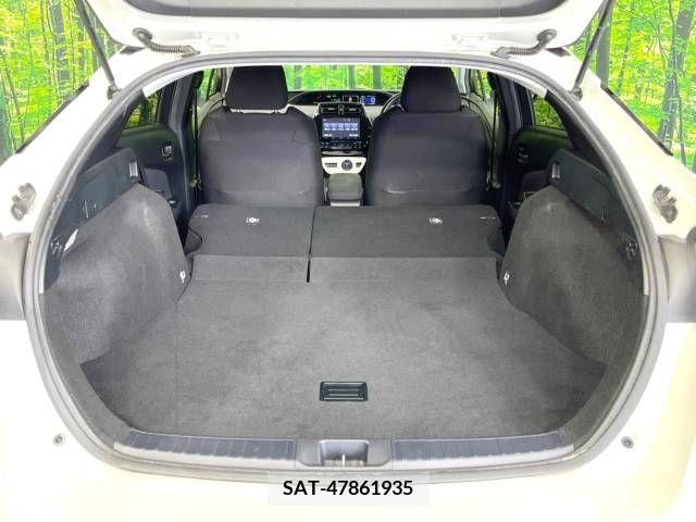 Toyota PRIUS 2017-06 322527-11