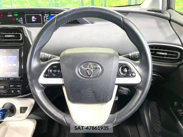 Toyota PRIUS 2017-06 322527-10
