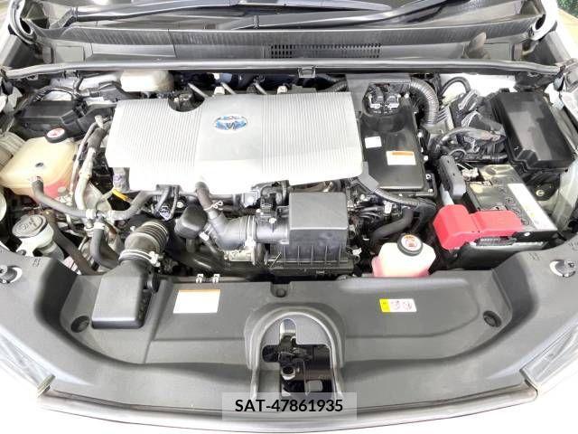 Toyota PRIUS 2017-06 322527-18