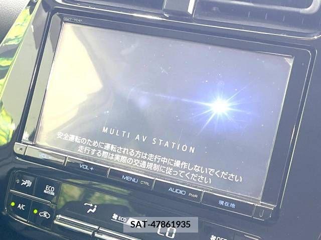 Toyota PRIUS 2017-06 322527-4