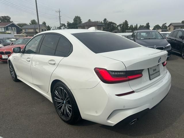 Bmw 3 SERIES 2019-07 15390-2