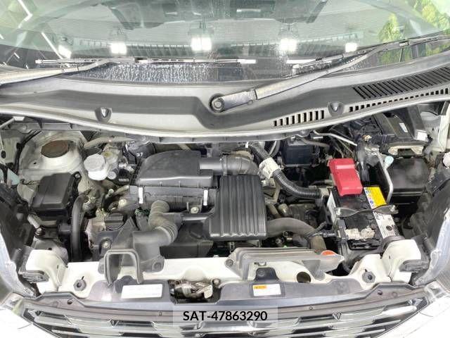 Suzuki SPACIA 2018-02 337689-18