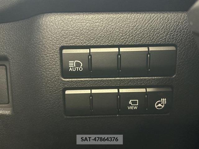 Lexus NX 2015-06 299724-5