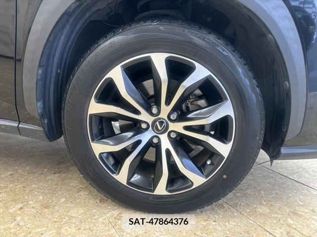 Lexus NX 2015-06 299724-11