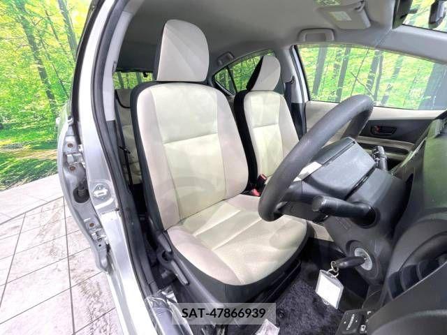 Toyota AQUA 2013-12 356311-8