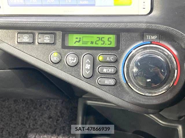 Toyota AQUA 2013-12 356311-3