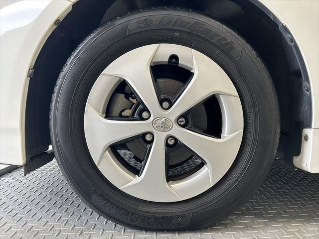 Toyota PRIUS 2012-05 11303-16