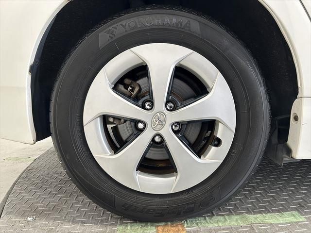 Toyota PRIUS 2012-05 11303-15