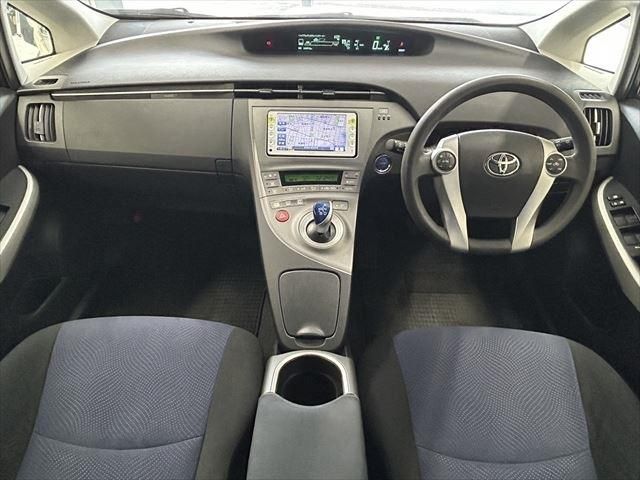 Toyota PRIUS 2012-05 11303-18