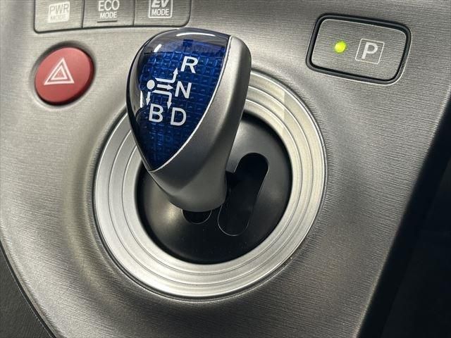 Toyota PRIUS 2012-05 11303-25