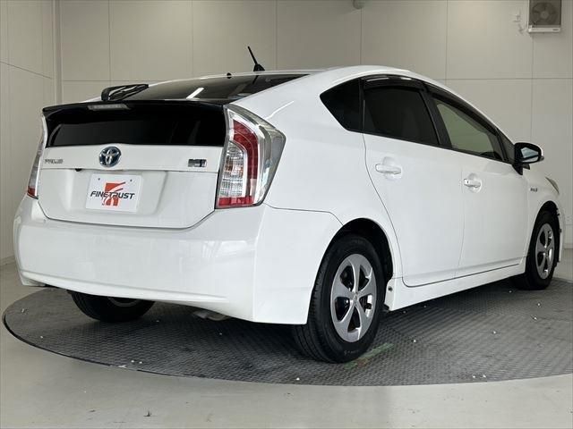 Toyota PRIUS 2012-05 11303-4