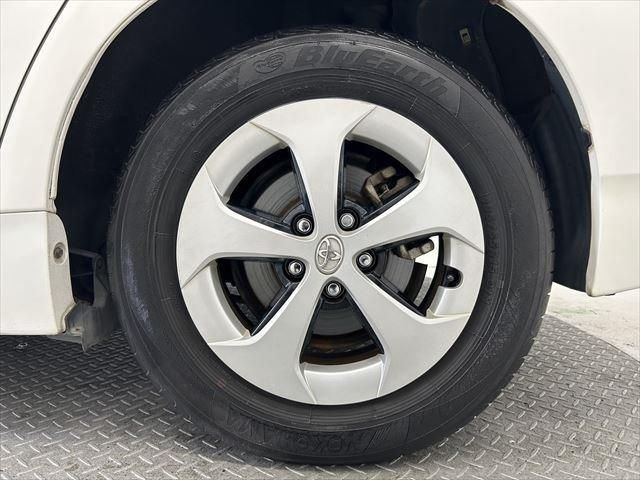 Toyota PRIUS 2012-05 11303-17