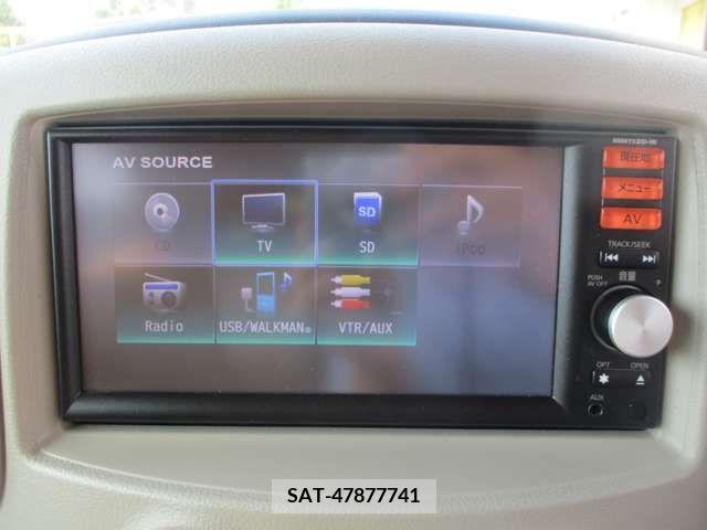 Nissan CUBE 2013-10 358413-17