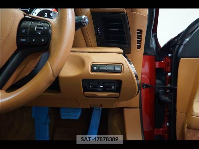 Lexus LC 2017-07 253558-13