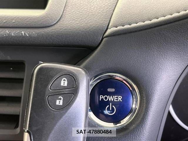 Lexus CT 2011-12 353927-7