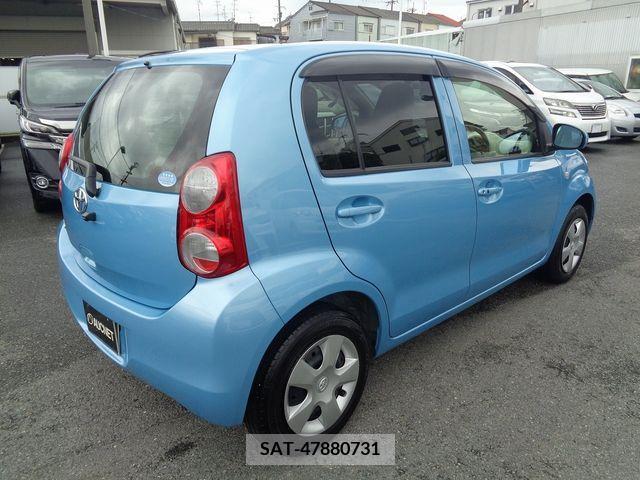 Toyota PASSO 2012-10 326966-2