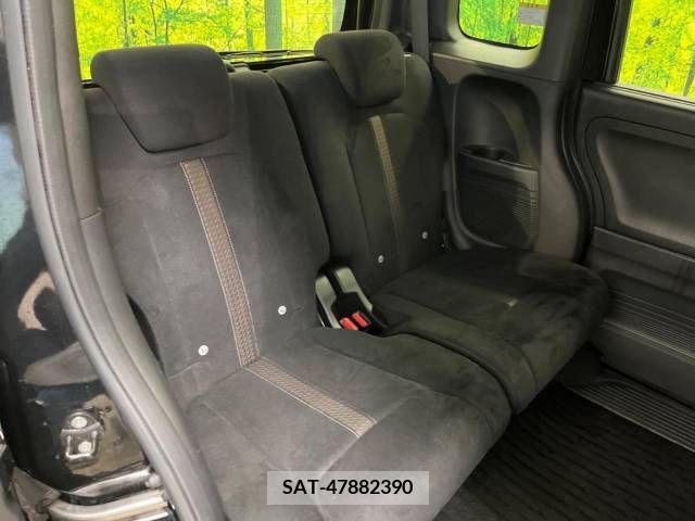 Honda N BOX CUSTOM 2019-03 210420-8
