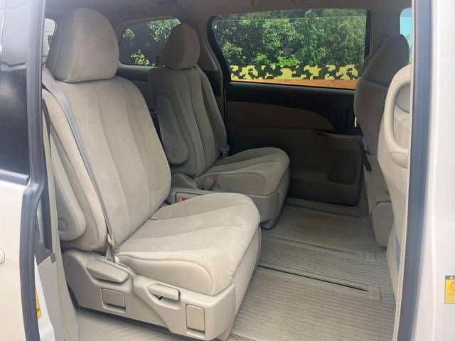 Toyota ESTIMA 2011-06 21377-9