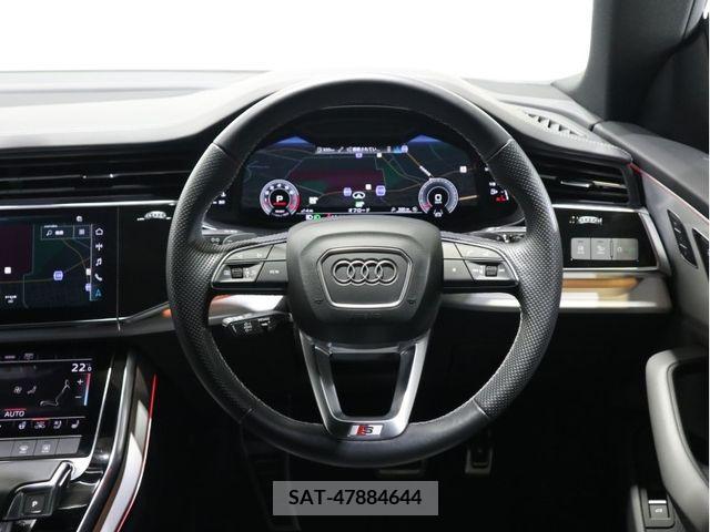 Audi Q8 2021-05 261340-10