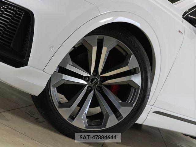 Audi Q8 2021-05 261340-28