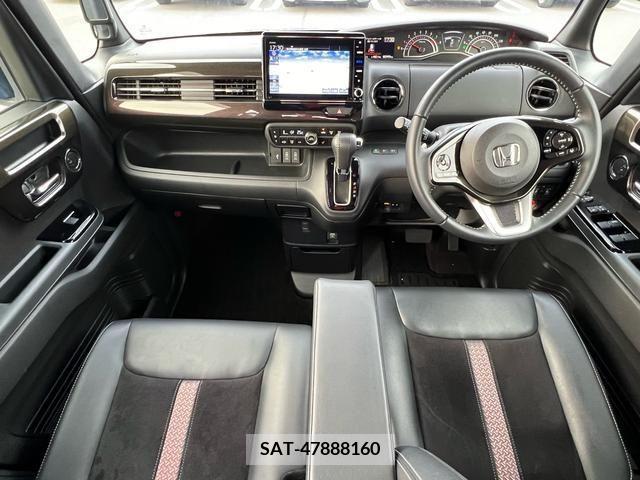 Honda N BOX CUSTOM 2020-04 373384-8