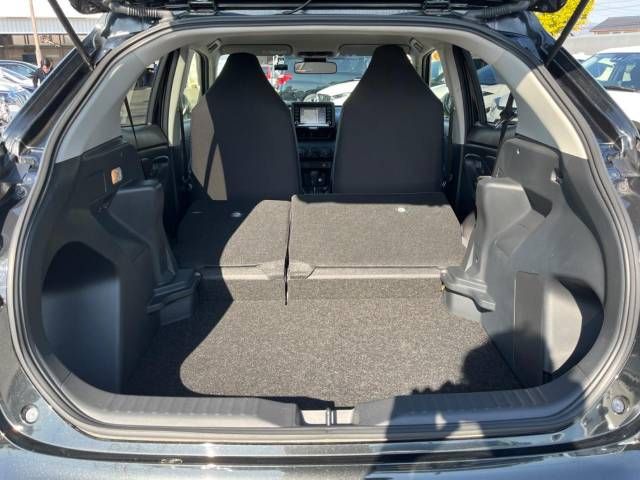 Toyota YARIS CROSS 2023-03 195467-10