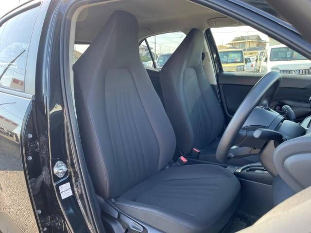 Toyota YARIS CROSS 2023-03 195467-8