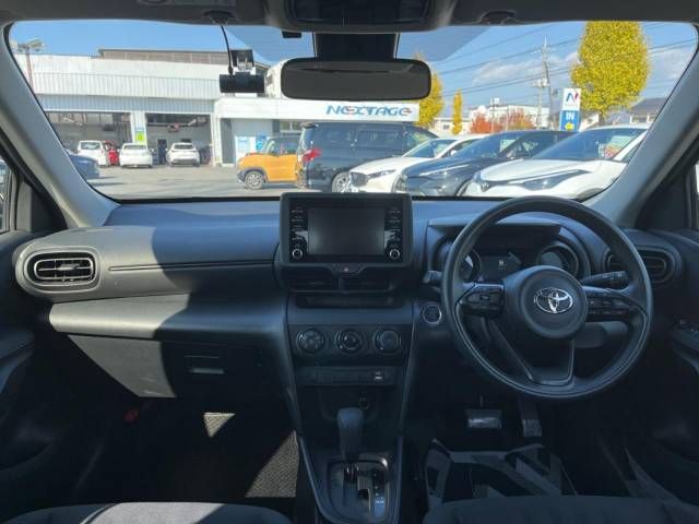 Toyota YARIS CROSS 2023-03 195467-1