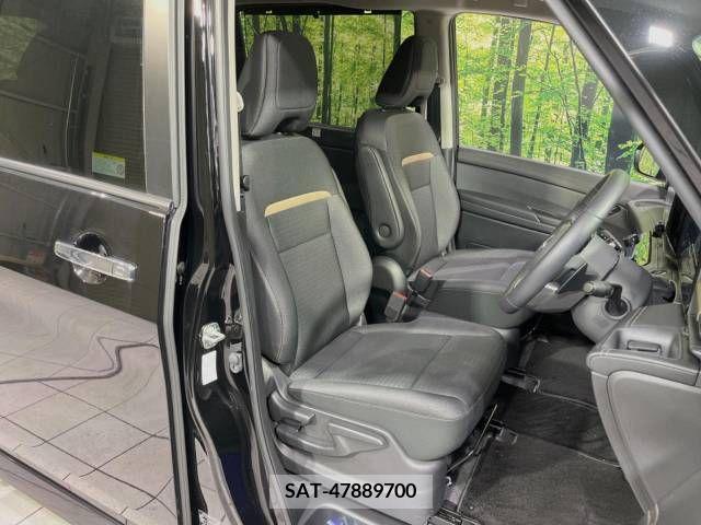 Nissan SERENA 2023-05 218332-8