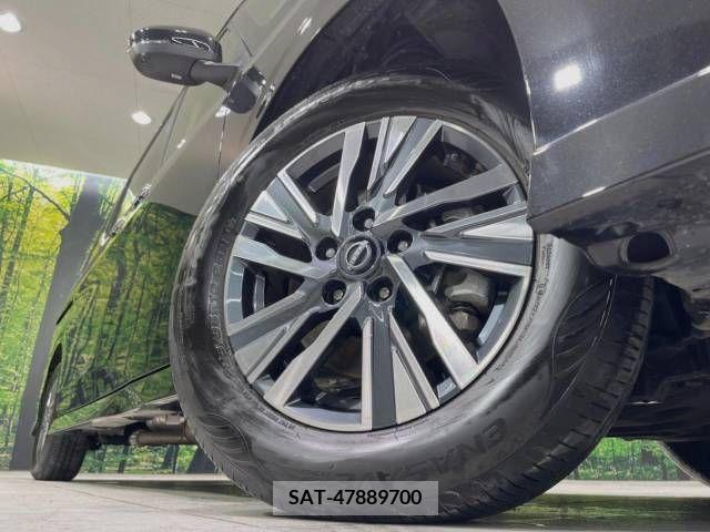 Nissan SERENA 2023-05 218332-13